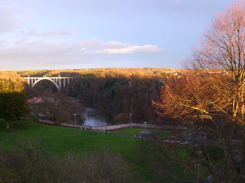 Pstrossova Vila - U Klasterni Zahrady Bechyně Buitenkant foto
