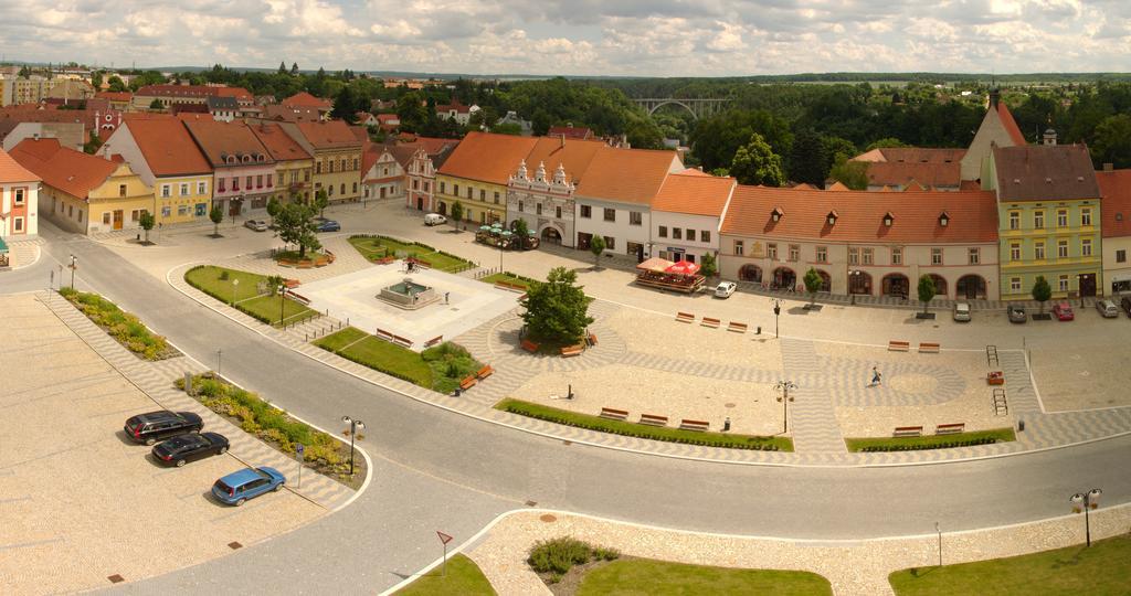 Pstrossova Vila - U Klasterni Zahrady Bechyně Buitenkant foto